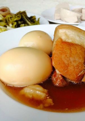 Hình của món Thịt Kho Hột Vịt Nước Dừa Xiêm Ngày Tết.