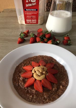 Foto resep Strawberry Chocolate Oatmeal