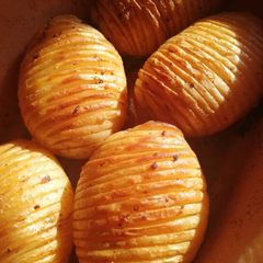 Baked jackets potatoes A picture of Baked jackets potatoes.