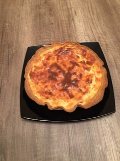 Una foto de Quiche de jamón curado y champiñones