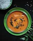Kairi Udid Methi (NKGSB Style Sweet And Sour Raw Mango Curry)