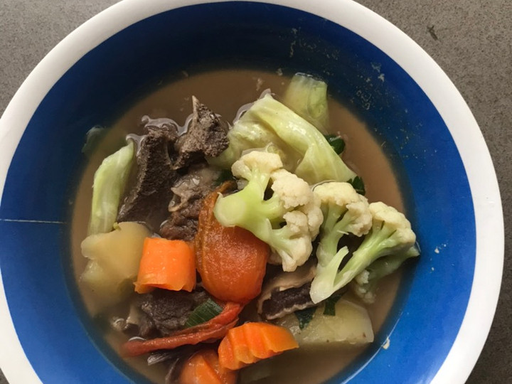 Ini dia! Bagaimana cara bikin Sup daging sayur yang menggugah selera