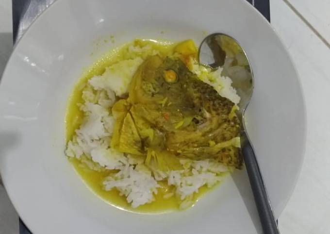 Langkah Mudah untuk Menyiapkan Ikan Kuah Kuning Andaliman Anti Gagal