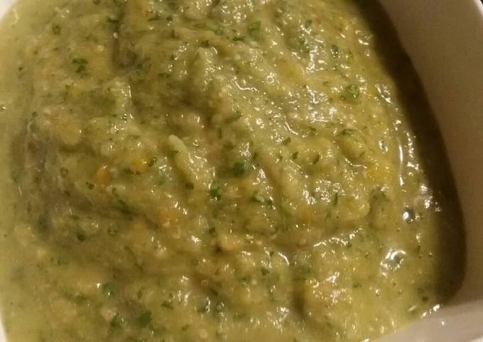 Chunky Salsa Verde recipe main photo