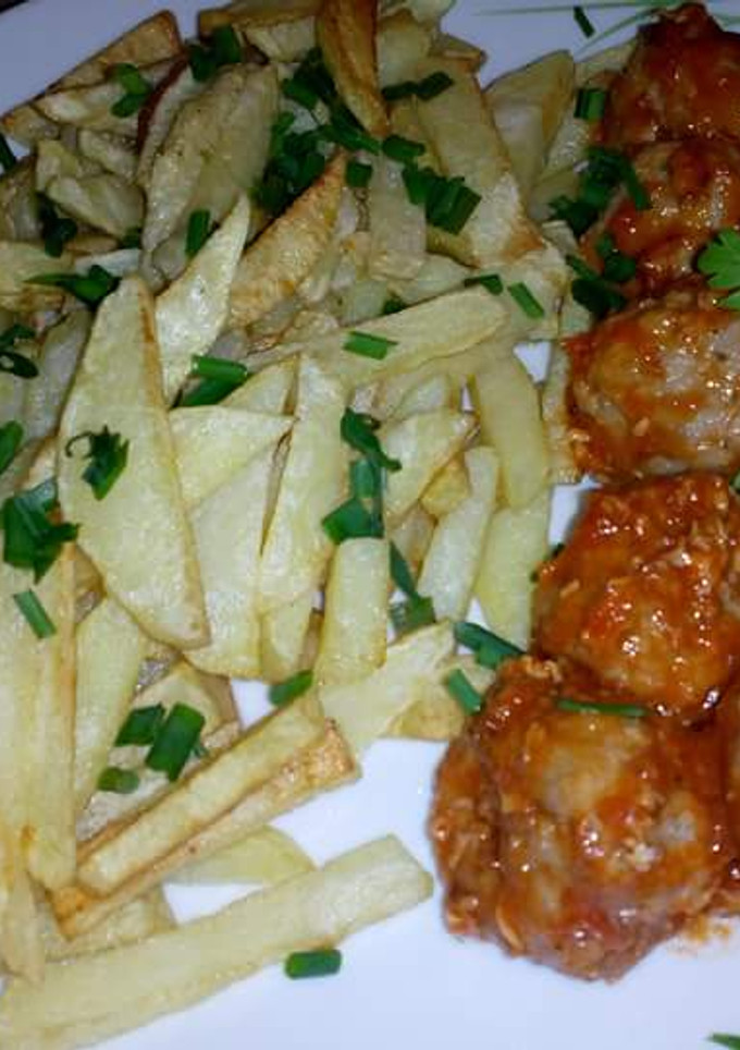 Una foto de Albóndigas en tomate