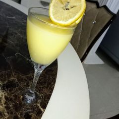 A picture of Pineapple punch🍍🥂.