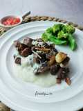 Steak Cube Saikoro Wagyu dengan Saus Susu Keju
