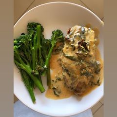 A picture of Keto Friendly - Chicken in Spinach Cheese sauce Baked.