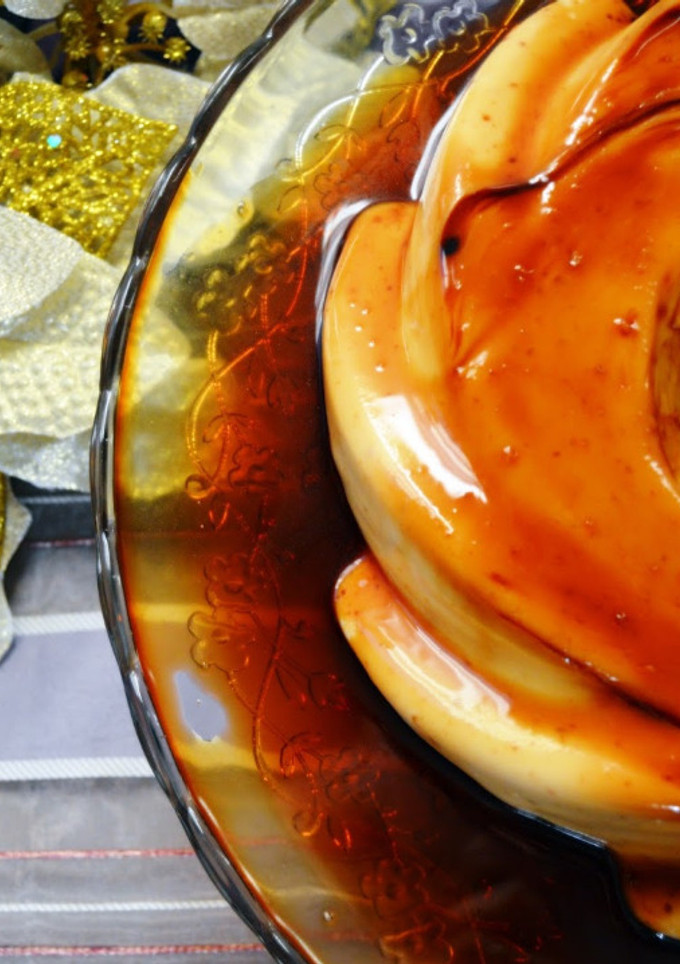 Una foto de Flan de turrón