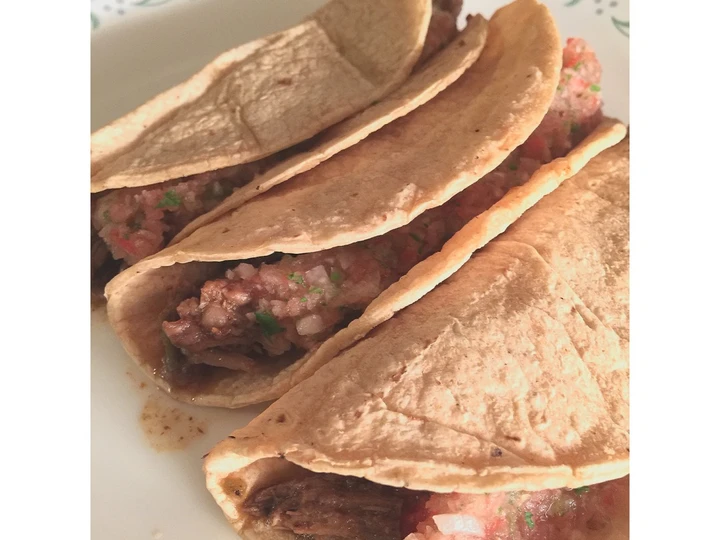 Easy Steps to Make Barbacoa Taco dengan Cilantro Lime Salsa which Delicious