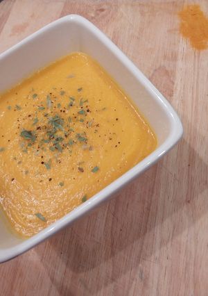 Foto principal de Sopa de zanahoria especiada