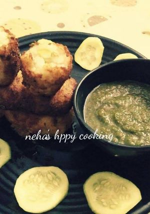 A picture of Cucumber and sama cutlet.