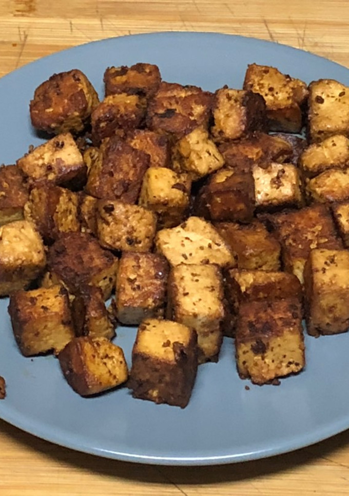 Una foto de Tofu marinado rápido