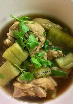 รูปของ ต้มมะระสะโพกไก่