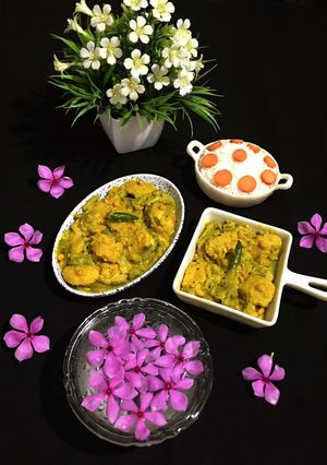 A picture of Jal Bhara Jhinge / Steamed Matar Dal Fritters in Ridge Gourd.
