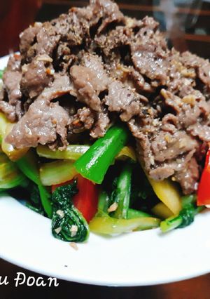 Hình của món Cải làn xào thịt bò.