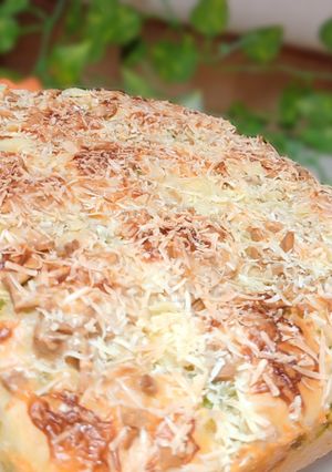 Foto resep Cheese, Garlic & Sausage Bread (No Ulen)