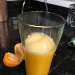 A picture of Orange Juice.