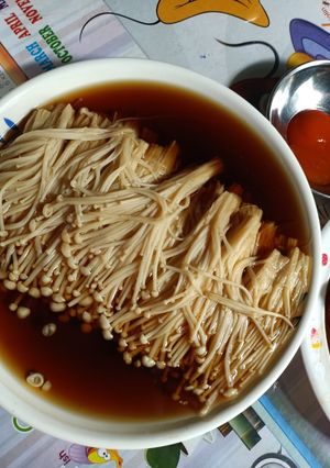 Hình của món Nấm kim châm hấp (món chay).