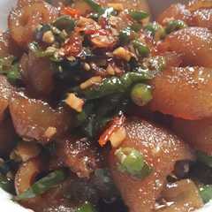 รูปของ Tumis kulit sapi/kikil