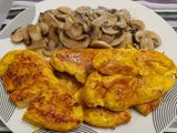 Pechugas de pollo con cúrcuma y champiñones