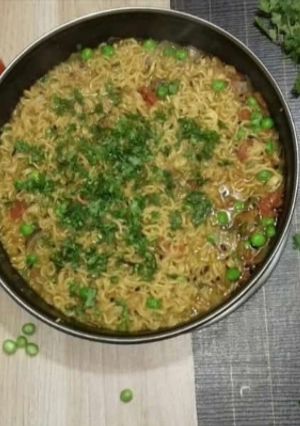 मसाला मैगी (masala maggi recipe in Hindi) रेसिपी मुख्य फोटो