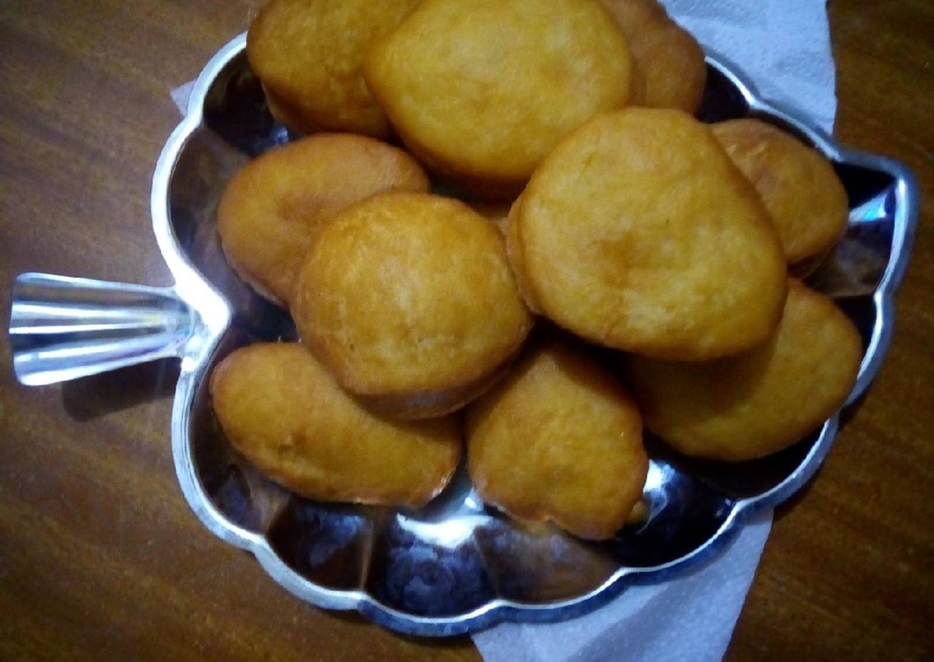 Eggless mandazi