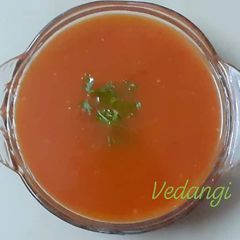 A picture of Tomato soup.