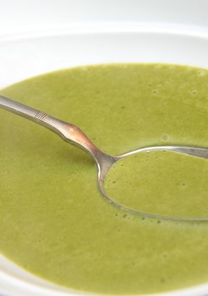 Medvehagyma krémleves recept fotója