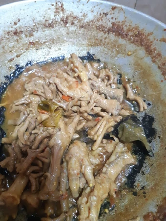 Langkah Mudah untuk Menyiapkan Resep Usus Ayam Bumbu Kuning yang  Bikin Ketagihan Anti Ribet, Uenak Banget