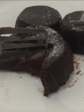Cara Mudah Membuat Resep Choco lava cake tanpa mixer tanpa oven untuk pemula yang Sempurna Anti Ribet, Mantap