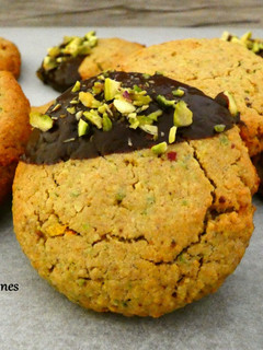 Una foto de Galletas de pistacho y naranja