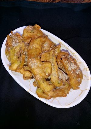 A picture of Bell Pepper Pakoras.