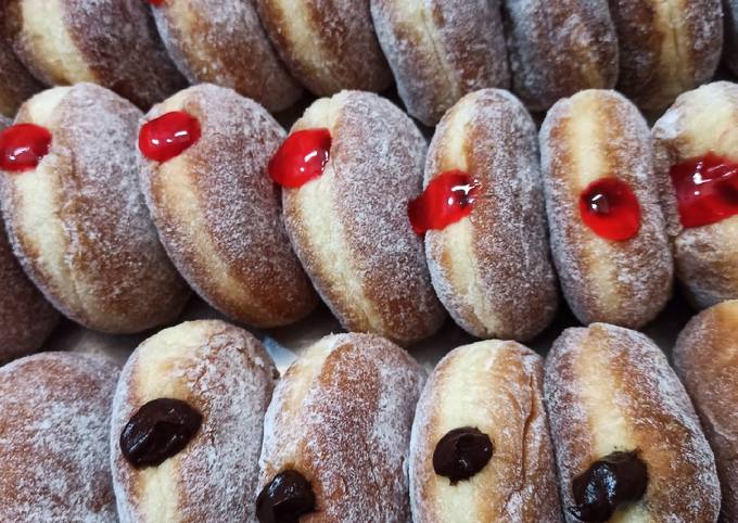 Resep Bomboloni donat isi selai cokelat (resep donat Imam Resep Bomboloni donat isi selai cokelat (resep donat Imam