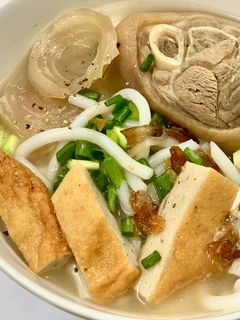 Hình của món Bánh Canh Giò Heo.