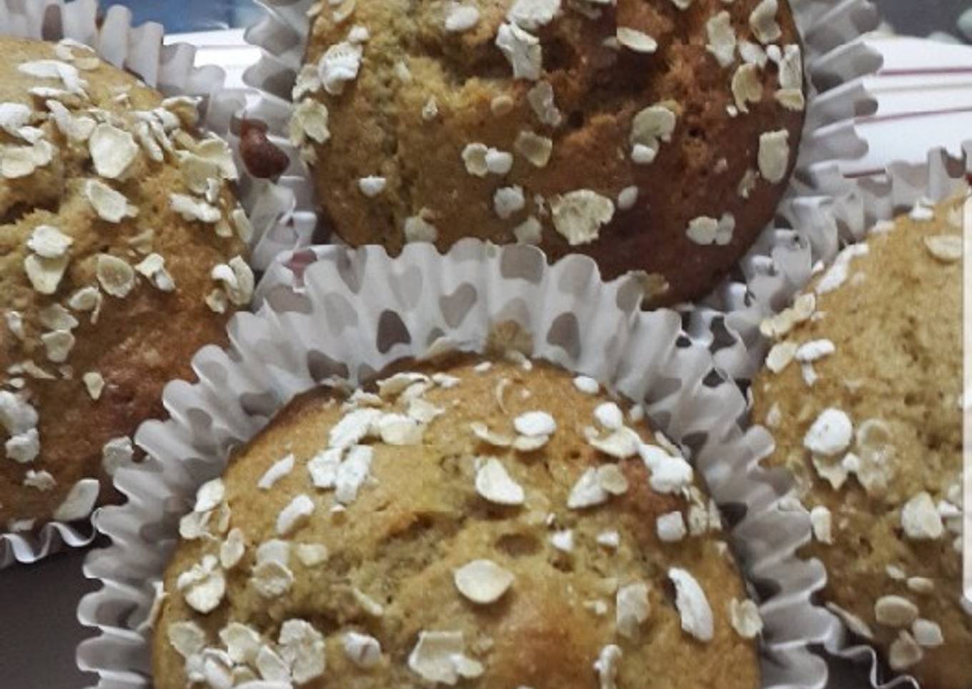 Healthy Oats & Banana Muffins