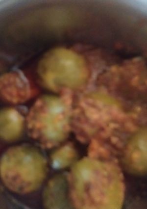 कैरी और लसोडे़ का अचार (kairi aur lasode ka achar recipe in Hindi) रेसिपी मुख्य फोटो