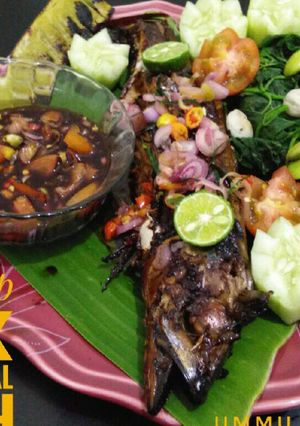 Foto resep Ikan Asap Bakar Siram Sambal Matah