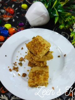 A picture of Kesariya Kalakand or Milk Cake with Saffron.