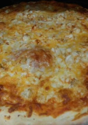 A picture of Lobster pizza.