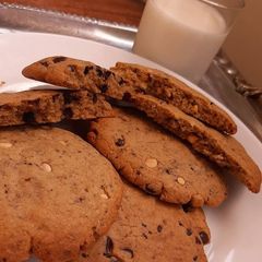 Chocolate chip Vanilla cookies A picture of Chocolate chip Vanilla cookies.