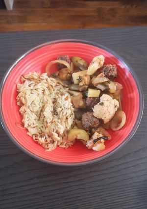 Une photo de Légumes et boulettes de kafta