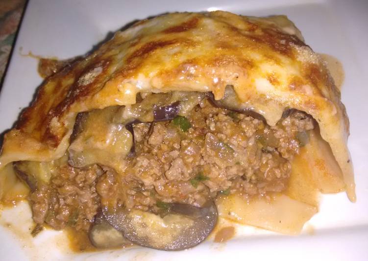 Moussaka pastel de berenjenas y bolognesa