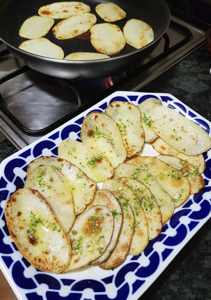 Una foto de Patatas "Langostas"