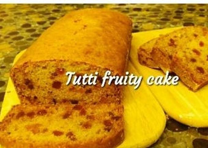 Whole-wheat Tutti-frutti cake