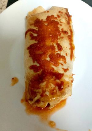 A picture of My Crispy Chicken,Onion,Mushroom also cheese Wrap 🧀 😋 😍.