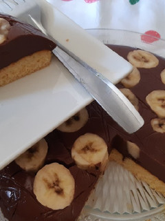 Una foto de Tarta de chocolate más rica del mundo sin horno en 5 minutos