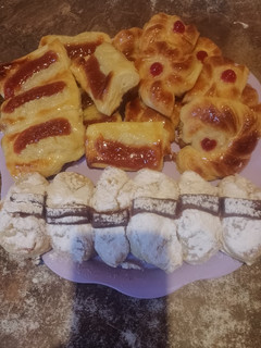 Una foto de Facturas de manteca para el mate