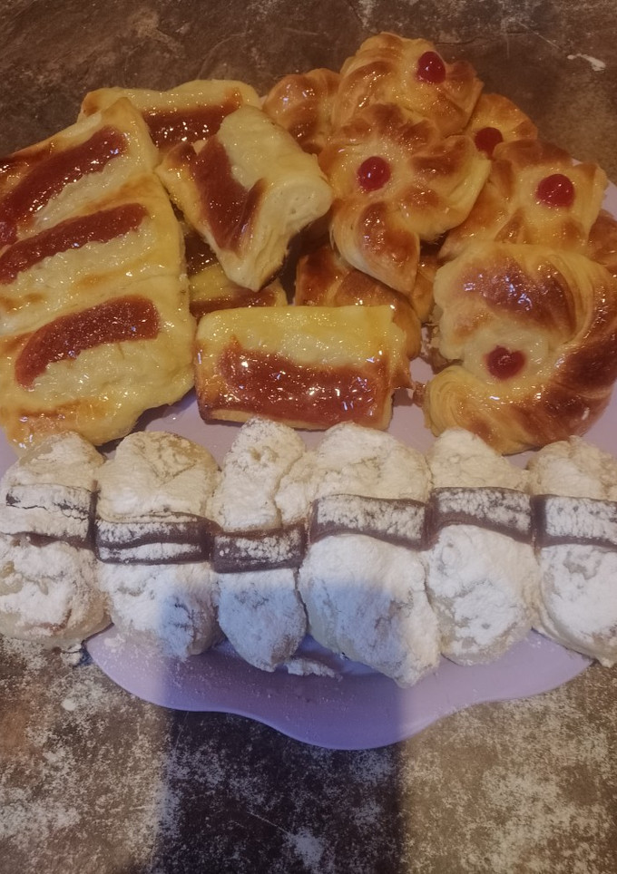 Una foto de Facturas de manteca para el mate