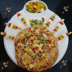 A picture of Cheese Burst Pizza.